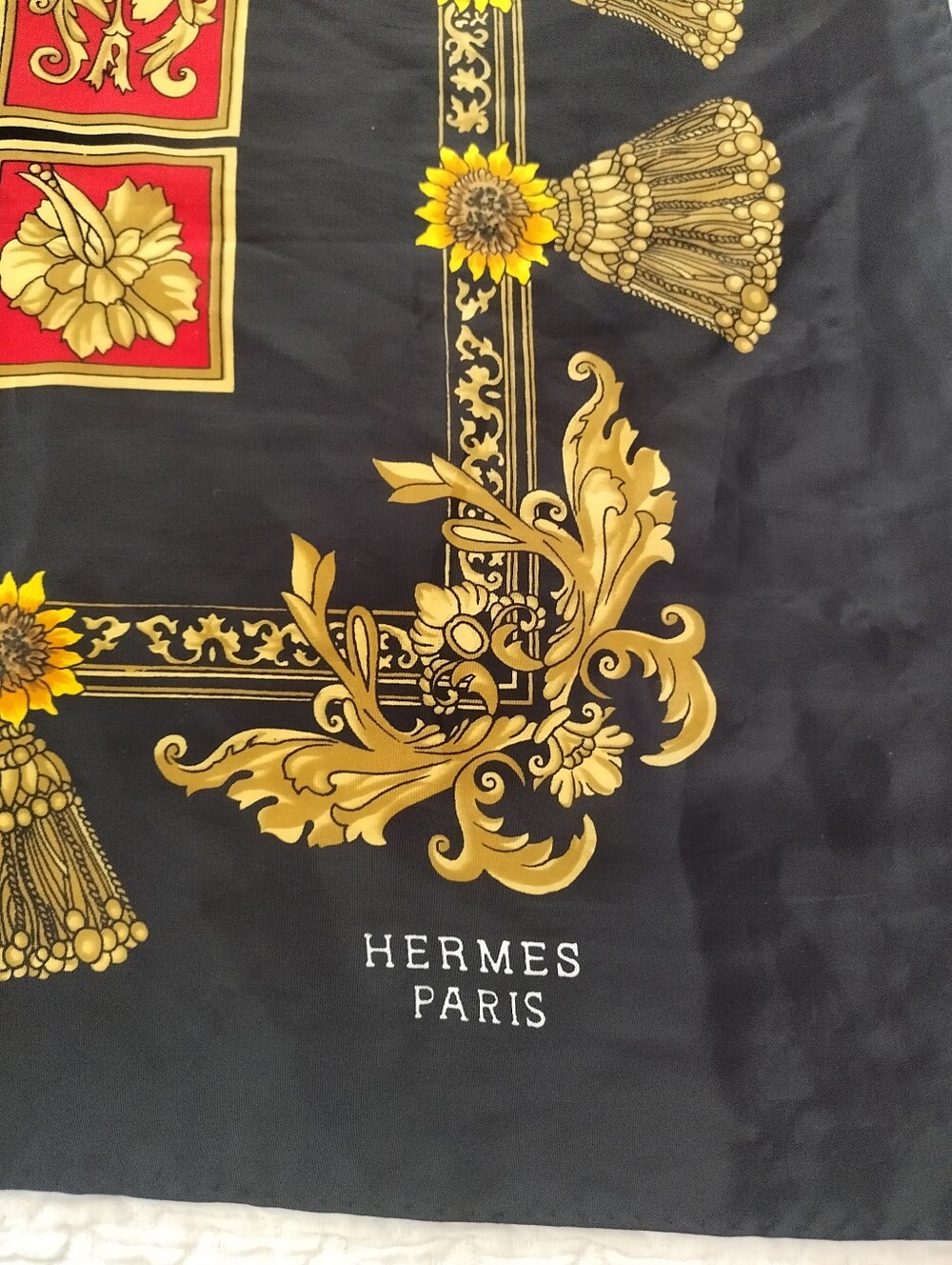 Vintage Hermes Paris Silk Scarf Sunflower Design Scarf Floral - Picture 2 of 12